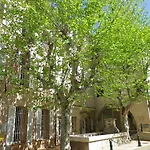 לינה וארוחת בוקר Chez Catherine רוקברון-סור-ארז'נס