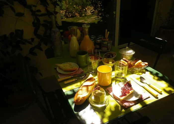 Chez Catherine فندق مبيت وإفطار روكبرون-سور-أرجينس